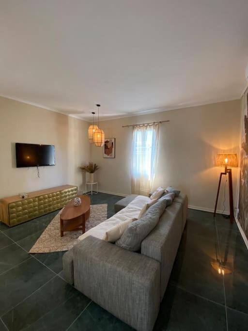 Maillane Merveilleuse Maison De Village מראה חיצוני תמונה